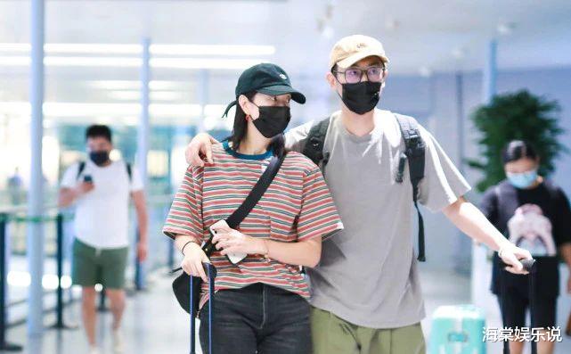 穿衣搭配|朱亚文夫妇9月3日合体现身，2人腻歪相拥，沈佳妮不怕露55分身材