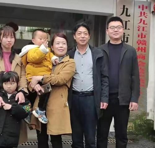 杜新枝|错换人生28年：杜新枝发文暗骂姚威不孝，田静赚的钱从未给过许妈