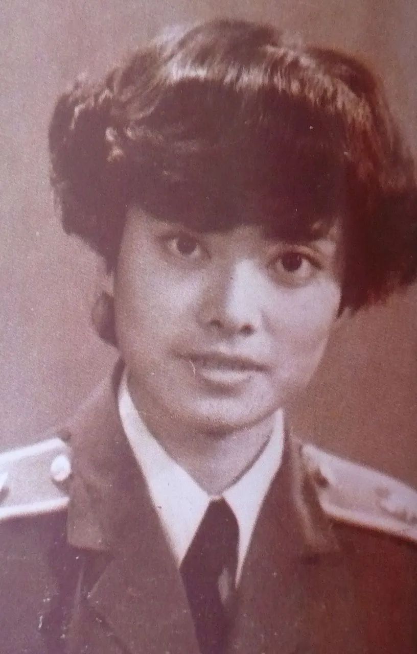 毛阿敏|大起大落乐坦一姐！两度偷税漏税差点轻生，嫁百亿富豪后低调做人