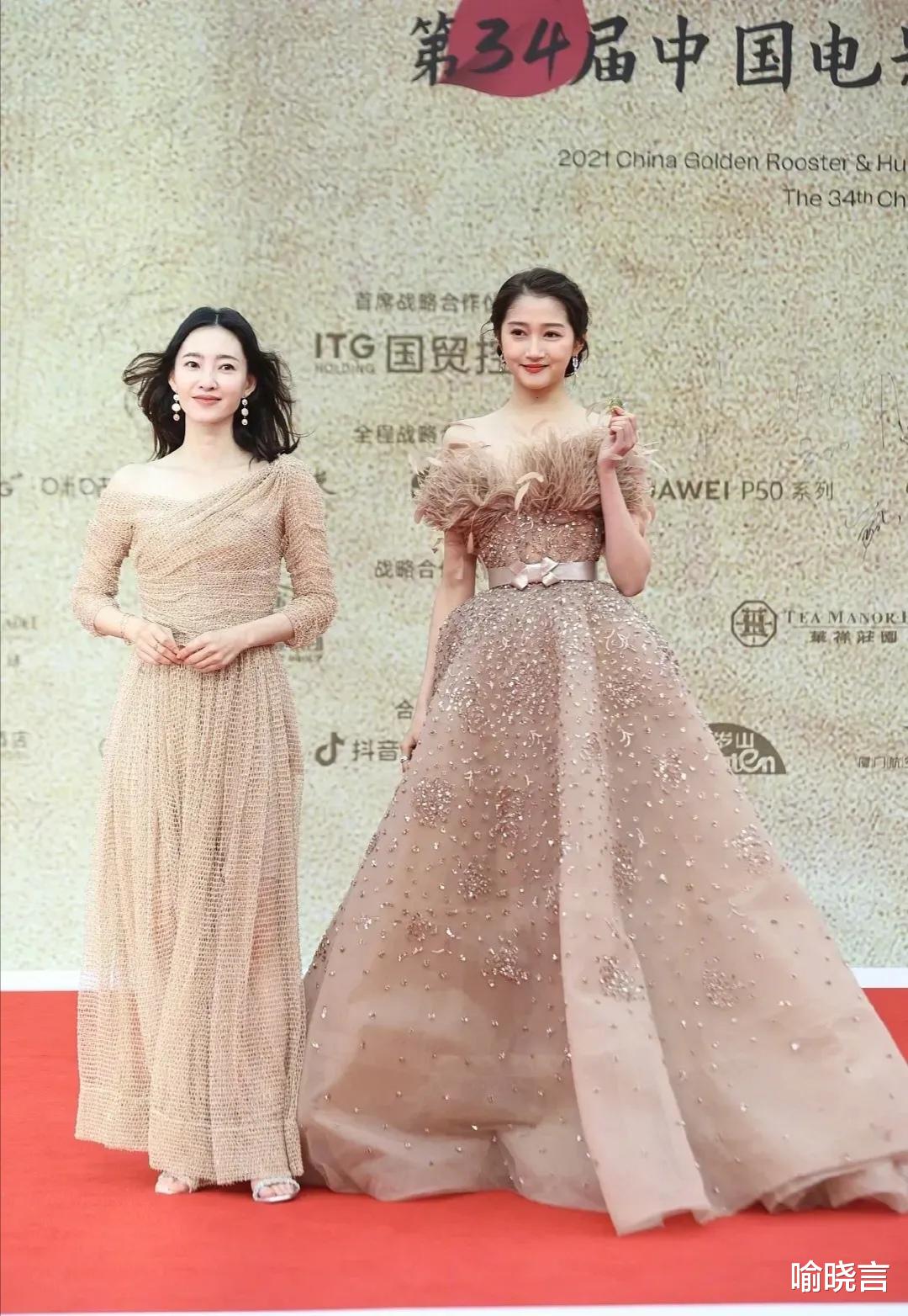 宁静|金鸡奖生图,一群风姿绰约的80、90花,竟然被49岁的宁静抢了风头