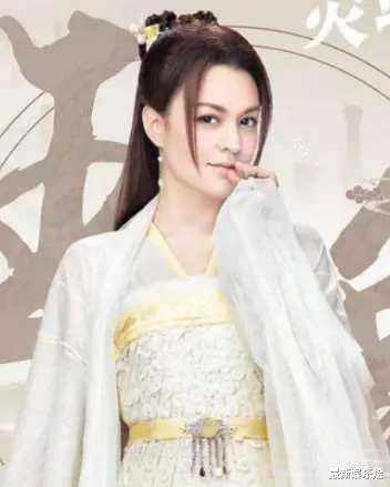 杨紫|网评四大“古装丑女”，杨紫、孟美岐上榜，最后一位简直辣眼