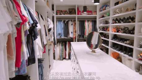 装个通顶衣柜有多香？打开藏2个步入式衣帽间，这才是高级收纳术