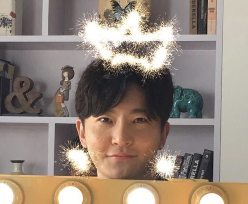 郭京飞|参观郭京飞生活中的家，家里还摆着钢琴，古色古香像欧洲古堡