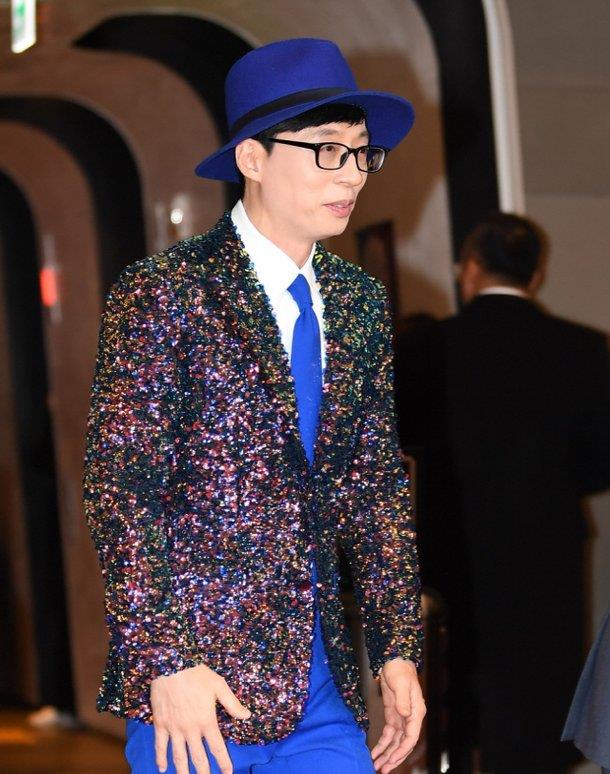 刘在石|刘在石官宣确诊新冠,确诊前已接种两针疫苗,现取消所有行程!