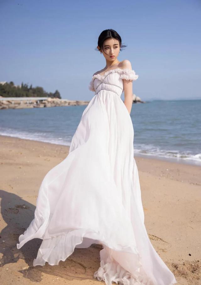 御姐|2021年女星红毯：有人又撩又欲，有人御姐范，有人因此上了热搜