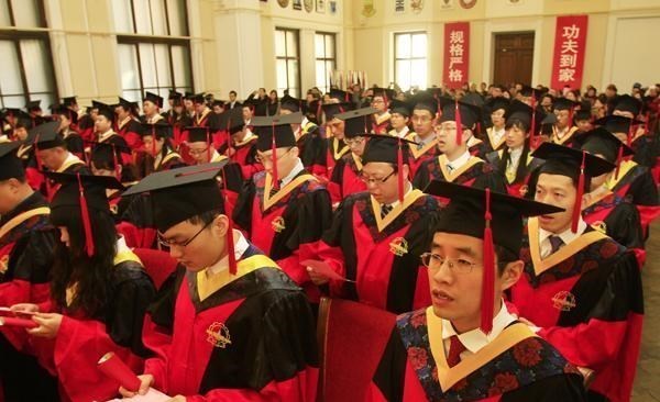 字节跳动|普通本科生就业有多难？HR坦言：不喜欢“三无家庭”的毕业生