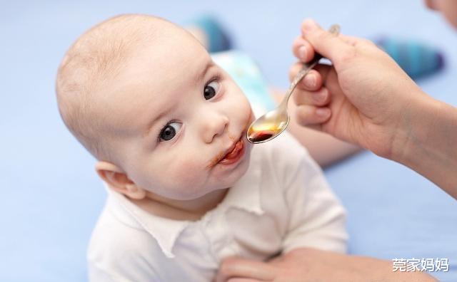 莞家妈妈|盘点0-1岁宝宝喂养的关键词，爸妈把握好7件事，带娃轻松不发愁