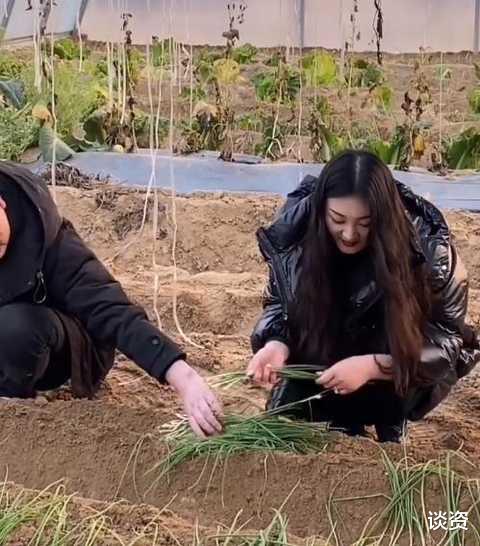 朱之文|大衣哥儿子儿媳玩游艇，生活奢侈享乐引争议，网友：找个工作吧