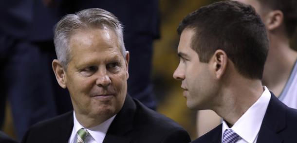 湖人隊|一夜3消息！勇士再補強，湖人迎利好，安吉首談新賽季