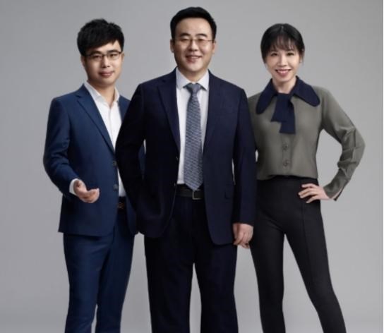 bilibili|B站35岁副总裁嫁24岁UP主，身价80亿，3次创业成为人生赢家