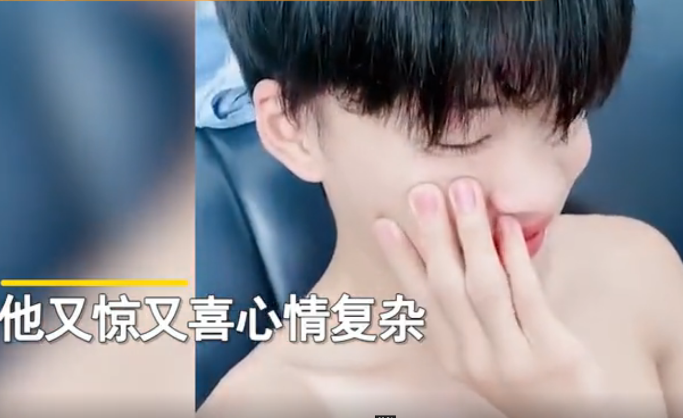 西红柿妈妈|18岁男孩“喜当哥”，原来老妈偷偷生二胎了：事先不告知太伤人