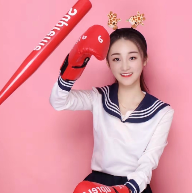 陈亚男|陈亚男母亲登门退还彩礼，金额数目令人咋舌，陈亚男开直播状态差