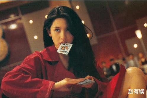 张敏|小10岁老公为网红站台，要求妻子穿睡衣露脸，网友：老公不要也罢