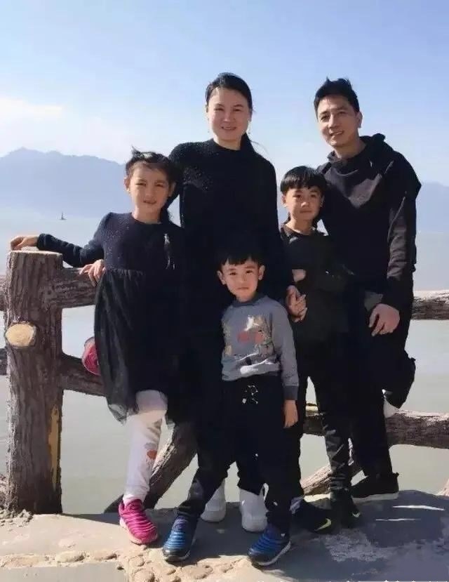 林生斌 林生斌捐赠的井停用，疑似和现任妻子生了两个孩子，名字针对前妻