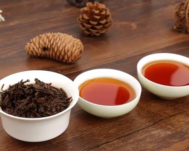 健康科学看点|隔夜茶赶紧倒掉？很多人不知道，它原来有如此多的作用