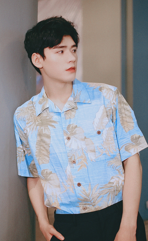 龚俊|龚俊的努力营业,动了肖战王俊凯蛋糕,捞到最后恐怕一无所有