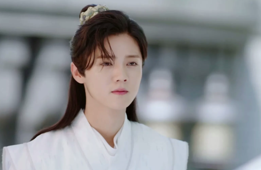 翟潇闻|老天爷赏“土”吃？好歹是大制作双男主剧，这路透看得人灵魂出窍