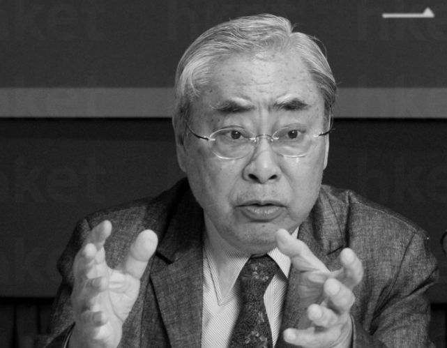 何傲儿|曾是“体操女神”,为还父债傍上78岁老头,分手后成了对方干女儿