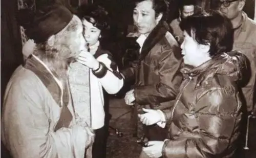 刘晓庆|比起“潘长江的翻车”，六小龄童的神操作，才真叫“晚节不保”