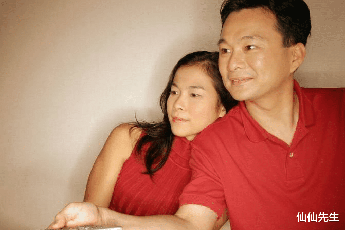 仙仙先生 “出差7天,全在他那”52岁妻子偷约小情人,被丈夫发现怒提离婚