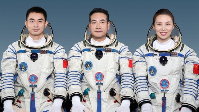 我国为何只有航天员,外国却有宇航员?一字之差区别太大了