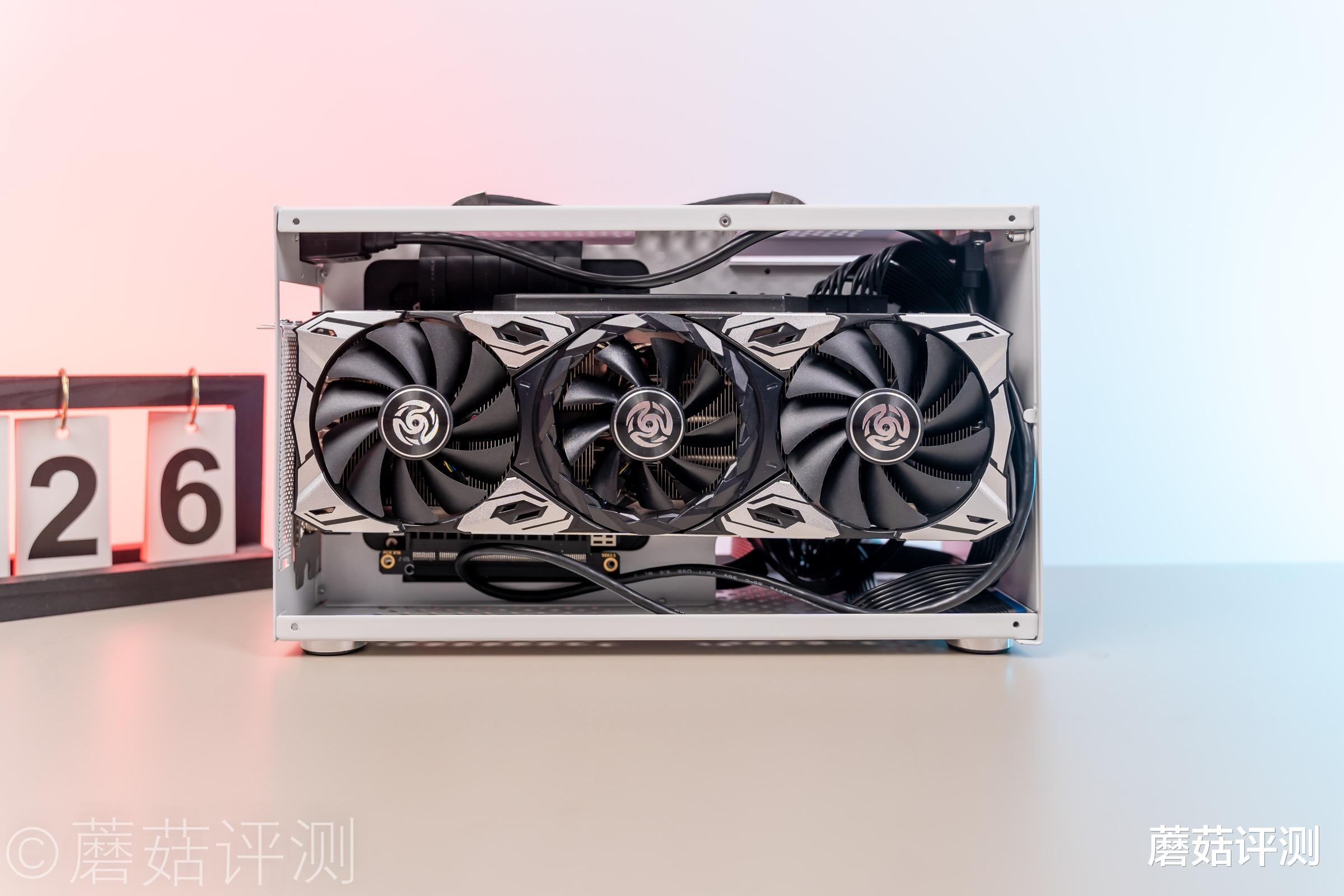 机箱|小巧精致，单手拎走、超频三蜂鸟2手提便携ITX机箱 评测