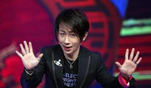 杨幂|不愧是刘谦！被“封杀”8年再登春晚，一出手就“毁”了THE9团名