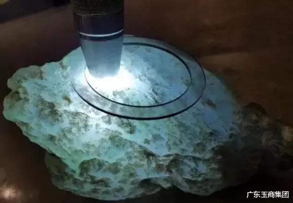 农耕|打灯看玉到底看的是什么？快来跟行家学！