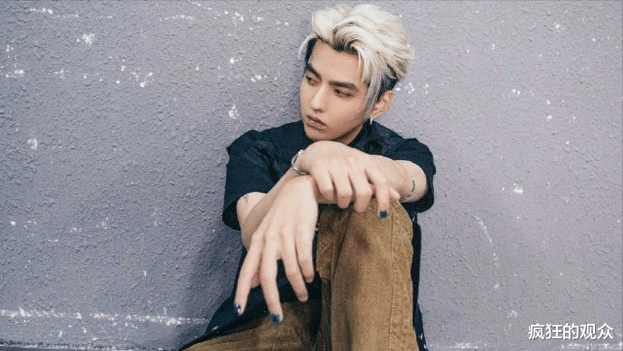 郑爽|见证两大顶流的没落后，粉丝们，还要惯着你的偶像吗？