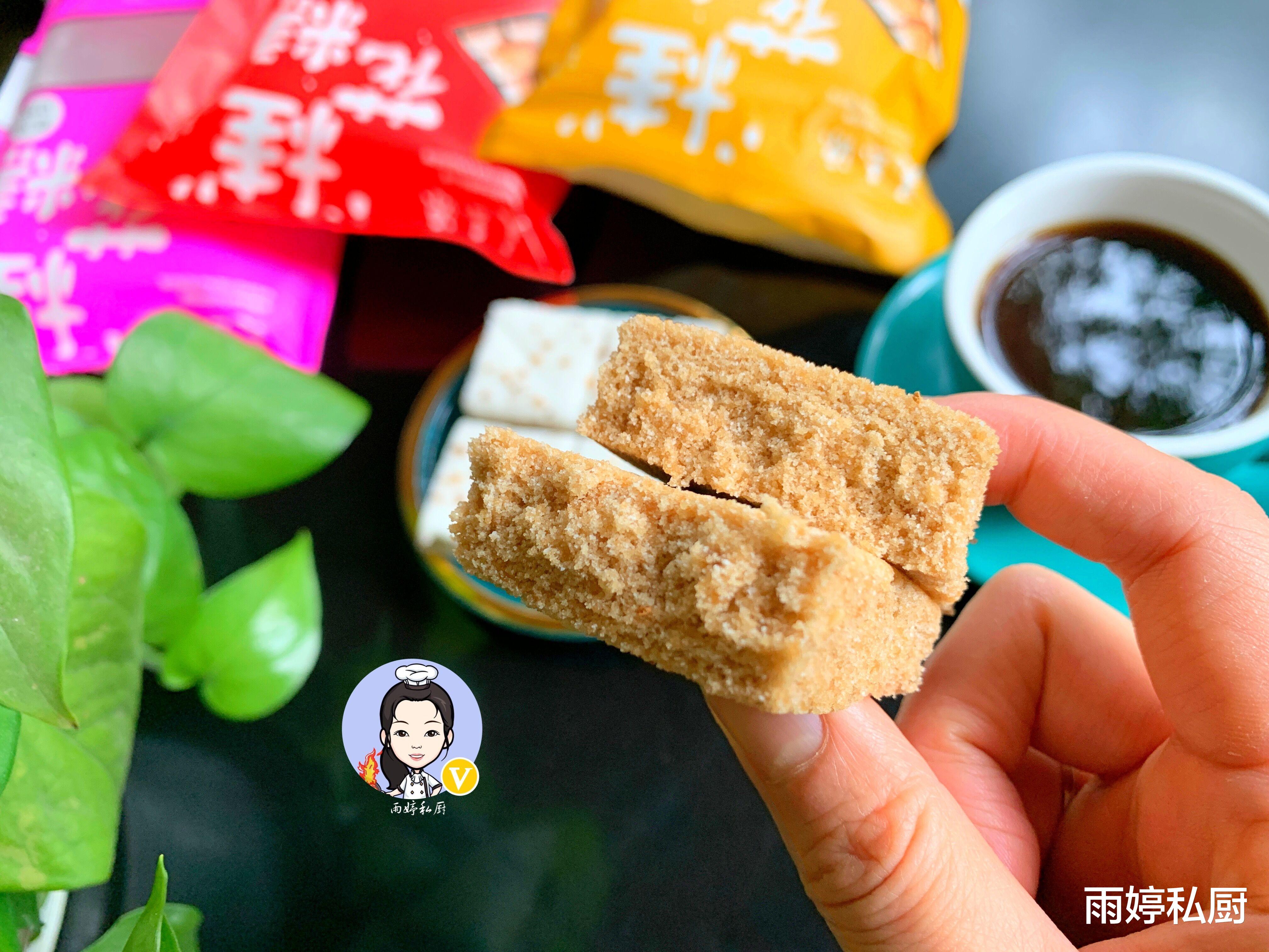 鸭脖|办公室里常见的5款零食，来自5个城市，拍照给你瞧瞧，好吃还不贵