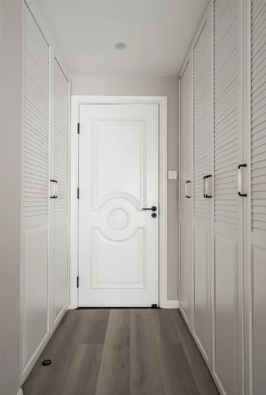 装修设计大全|谁说小户型不能有衣帽间？只要合理设计，小户型也能拥有衣帽间！