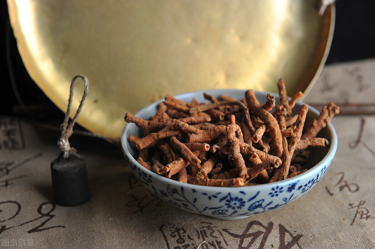 肝脏|上了岁数健忘，记性差？送你一剂生慧汤，养心补肾，上下相资