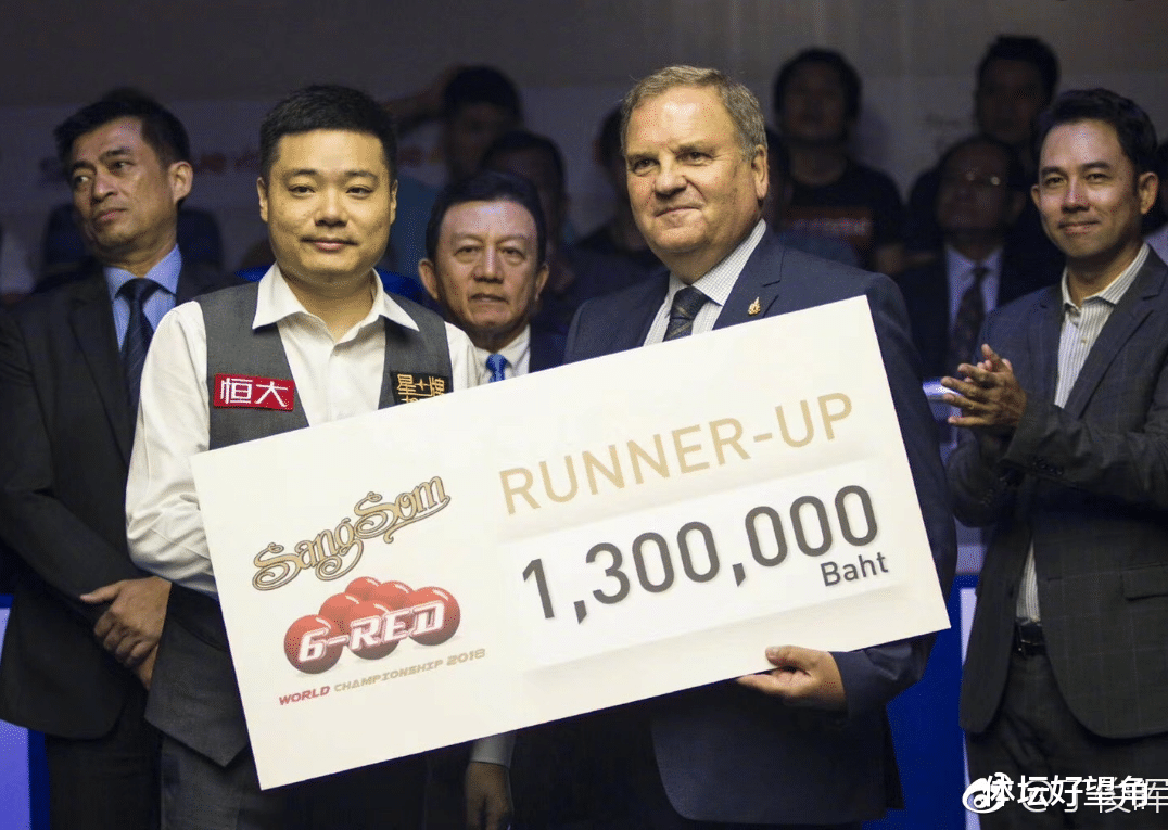 丁俊晖|丁俊晖排名暴跌背后：财富暴涨，粉丝数700万，早已忘却当初苦难