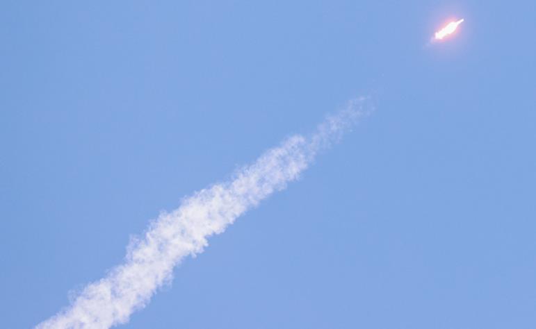 17时00分,重达200吨火箭在点火升空后失败,一个时代再次延后