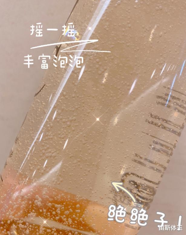玉米 说真的，过了40岁皮肤还好的女人，一般离不开3个原因，和懒无关