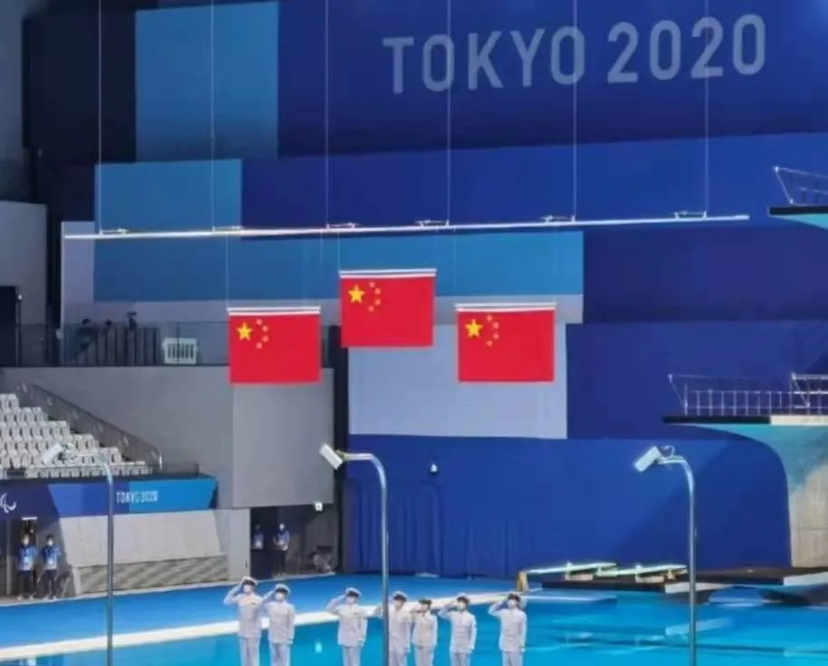 InsDaily|残奥会上被遗忘的“中国飞鱼”:没有双臂的他,游了世界第一!