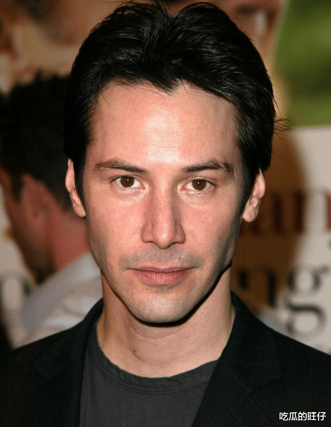 基努·里维斯|奇葩的基努里维斯,单身18年不谈对象,身家过亿却把流浪汉当朋友