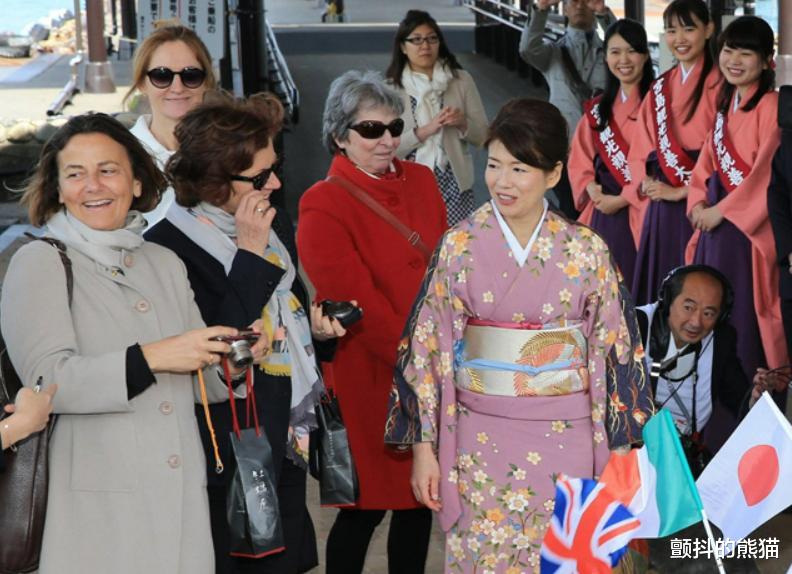 日本|日本新第一夫人 和首相是一见钟情 不是等闲之士 还有夫人外交经验