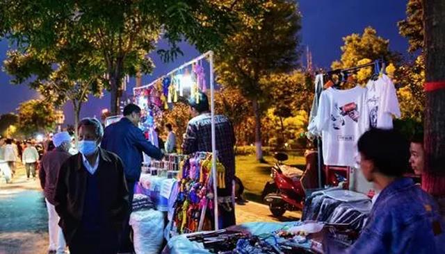 琳妹儿说|从打电话叫你摆摊到无人问津，地摊经济怎么突然就“凉”了？