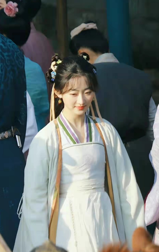 仙剑奇侠传|新版仙剑一路透曝光！灵儿长相小家子气逍遥像路人，服装也显寒酸