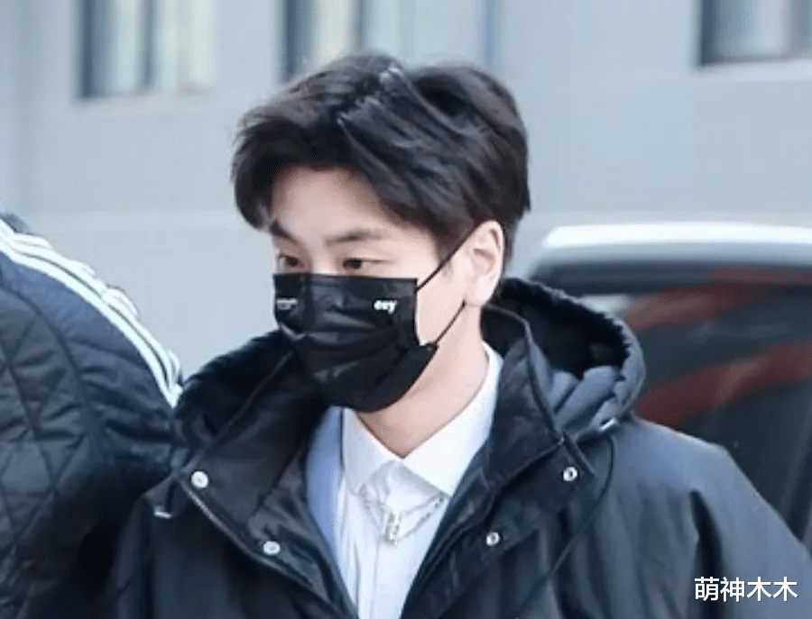 明星|超20位明星现身录制文联春晚，流量和当红小花齐聚，路透照片曝光