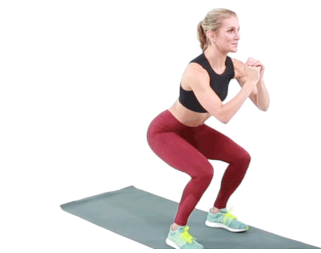 运动|韩国举牌女郎，身材凹凸有致火辣迷人，成为格斗赛场美丽风景线