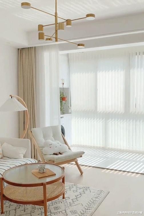 自带仙气滤镜竖百叶帘,清素灵动,莫名的治愈~