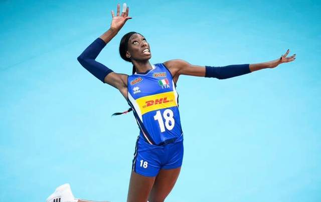 埃格努|埃格努被嫌棄！土超3大豪門對其暫時(shí)沒興趣，土媒提問略顯尷尬