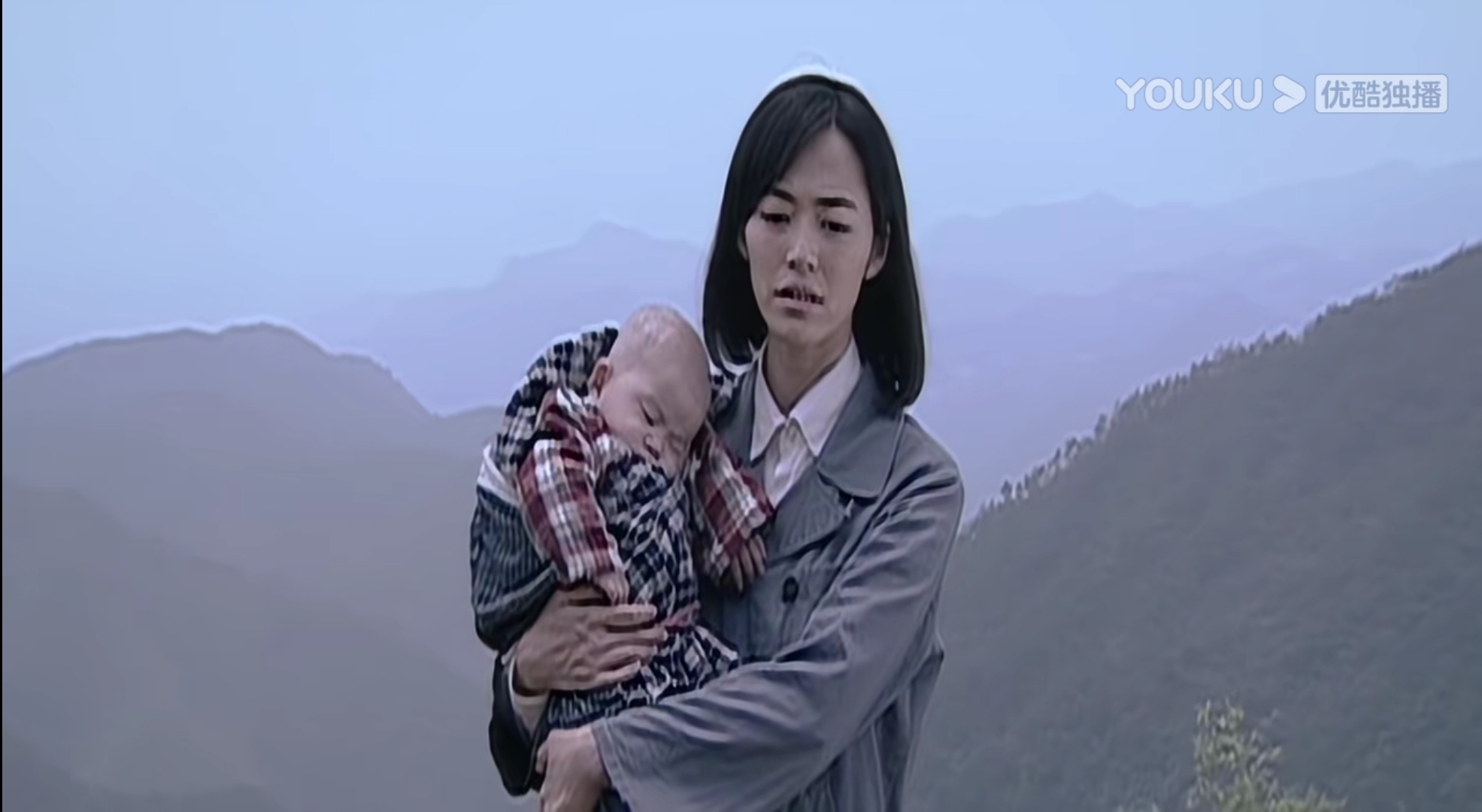 岁月红尘 《潜伏》里这个身份贵重，身边从来不缺女人的男人，才是全剧最悲惨的人