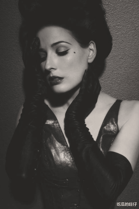 蒂塔·万提斯|美艳的第一舞娘：从不素颜，敢拒绝王子邀请，却没能拦住丈夫出轨