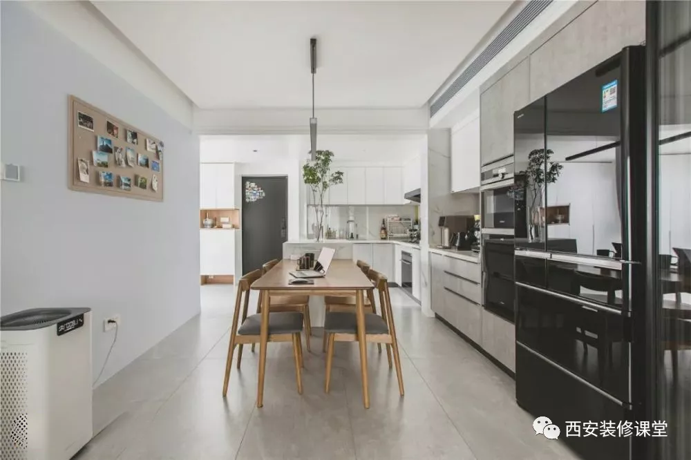 120㎡三室婚房，拆墙满足空间的开放