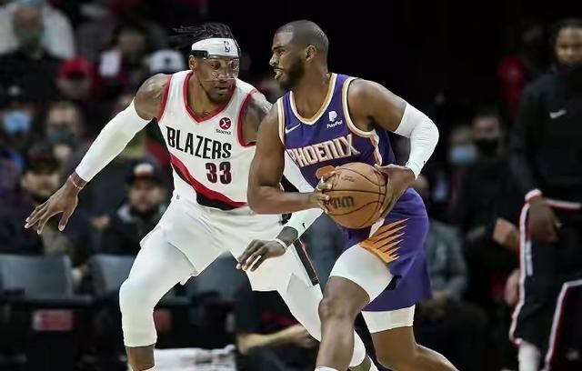 宓孤林|开拓者两节打崩太阳！艾顿被弃用，两战62分，西蒙斯真换不来CJ