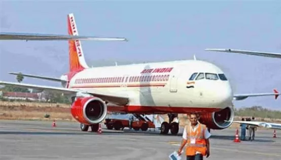 育儿常识大百科|滑稽！“空军一号”被卡跑道，竟因印度飞行员左右不分！