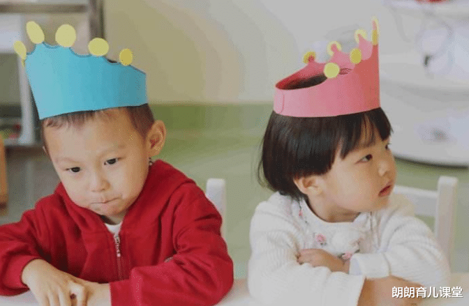 朗朗育儿课堂|4岁儿子在幼儿园过生日，宝妈送了蛋糕却无人吃，背后原因很现实